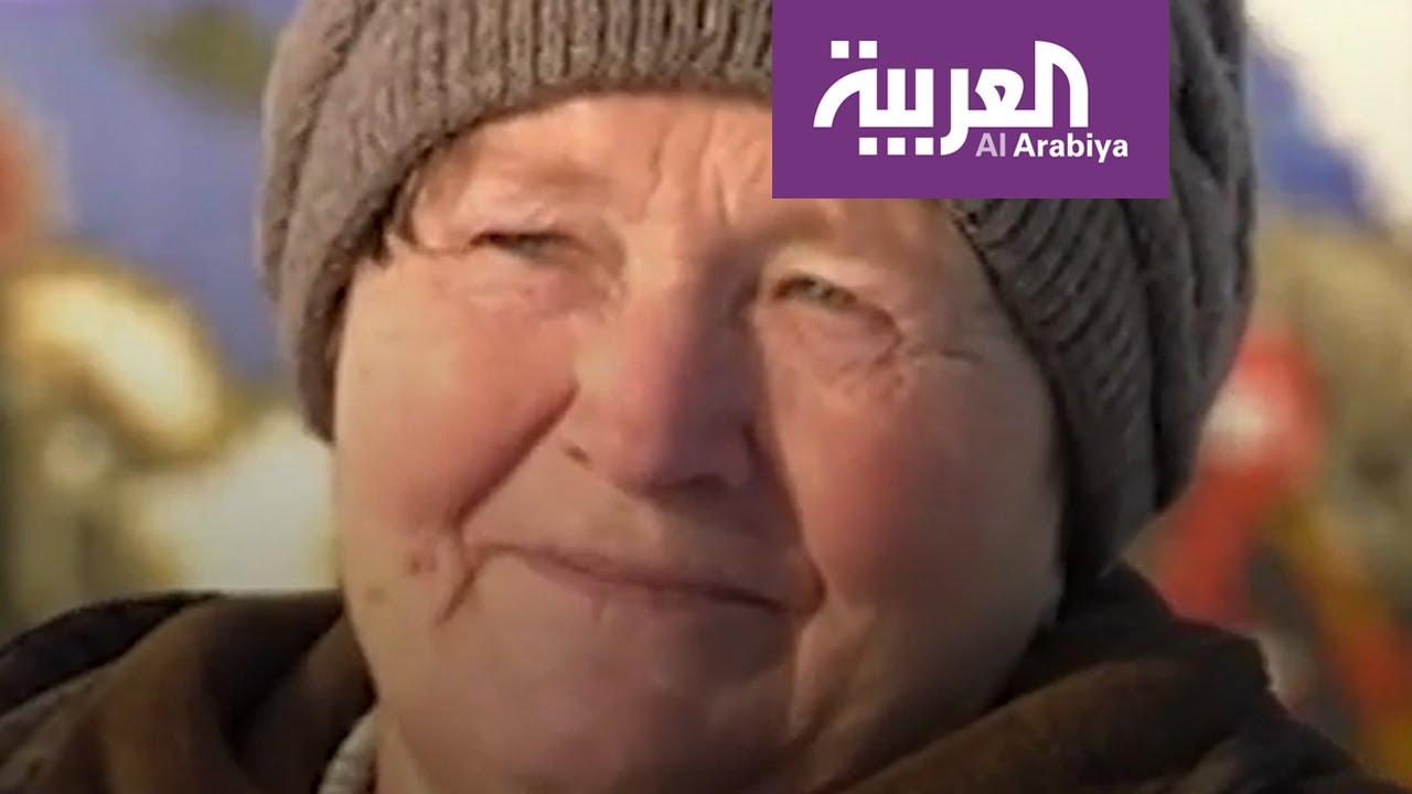 عجوز روسية تحول القمامة لتحفة فنية
