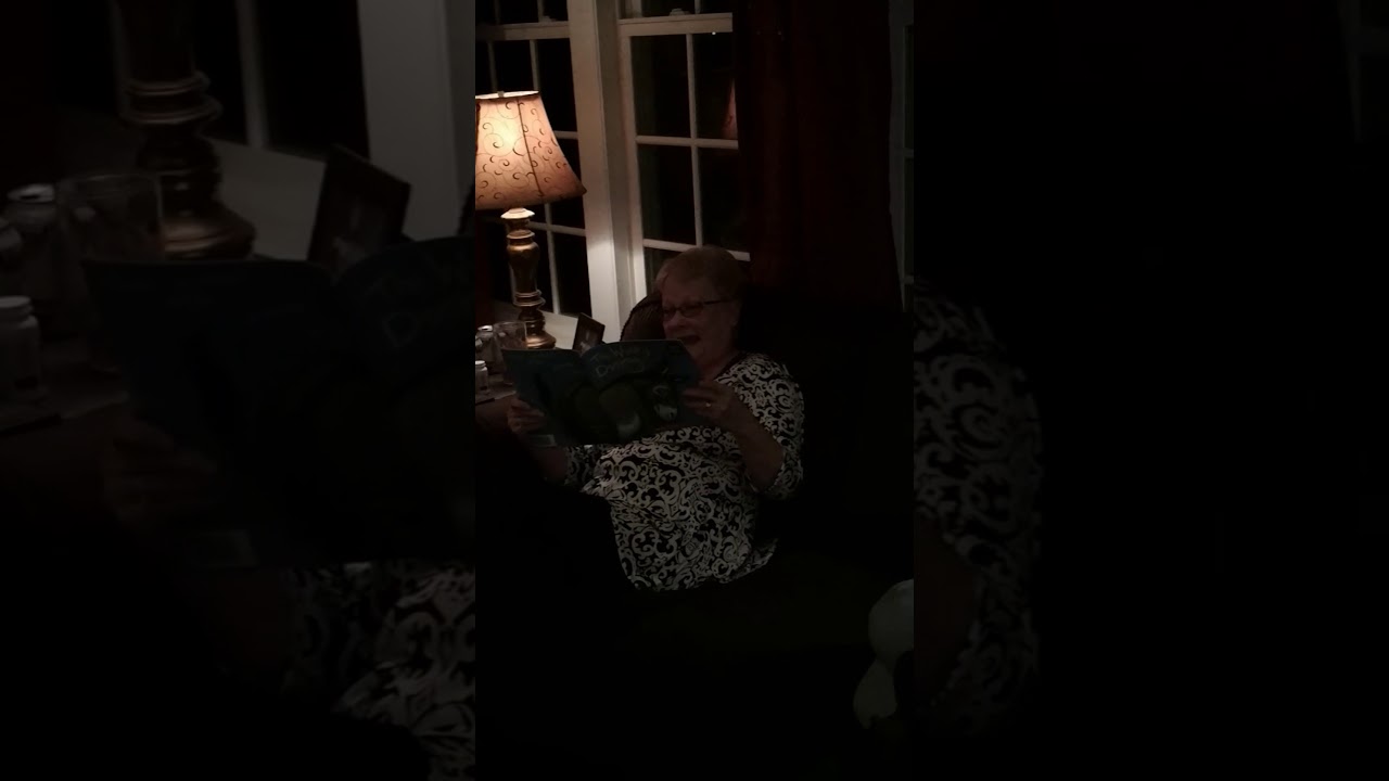 MeMa Reads 