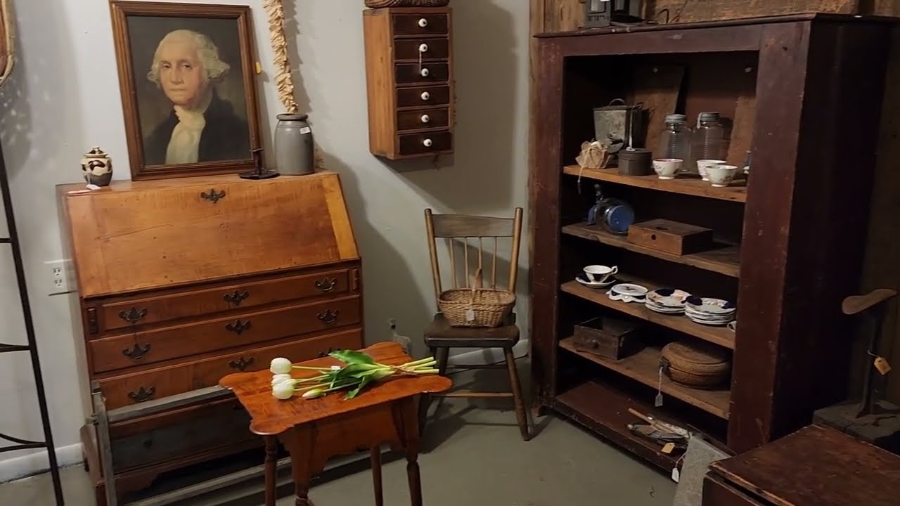 Restocked My Antique Booth Tweedthistle Primitives at Seville Antiques - I'M HAPPY TO SHIP!!