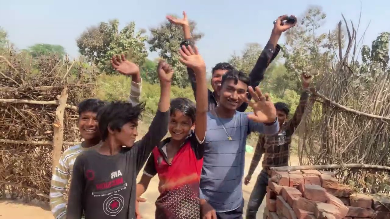 हम सब एक जगह पर रहते हुए अपने आप को सुरक्षित महसूस करते हुए हम सबको अपने साथ लेकर चलते है 🙏🏻