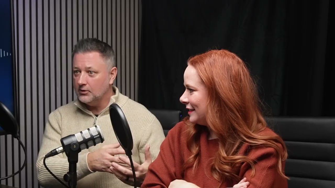 Behind the Lens : From Love Story to Global Brand with Gary & Kim Evans