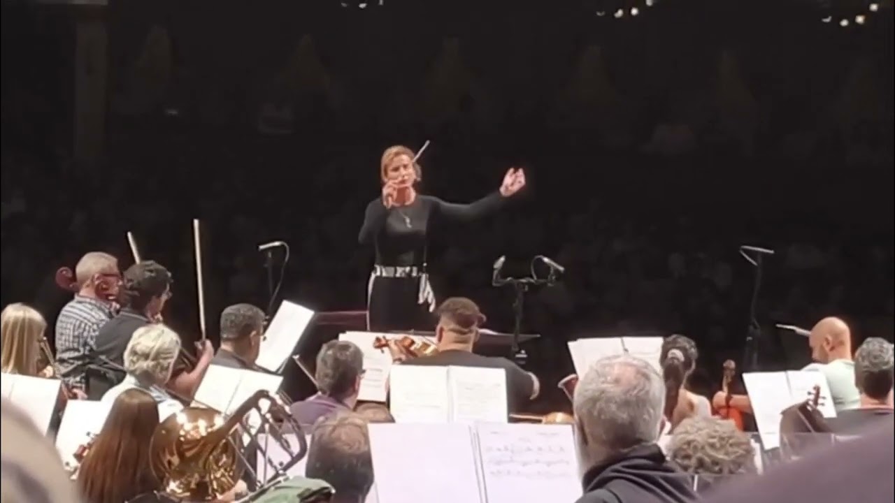 Beatrice Venezi al Teatro Colon di Buenos Aires