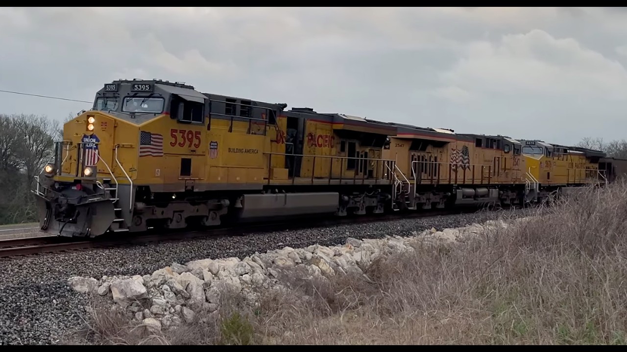 Empty Union Pacific Coke Train Pulled by 5395 AC45CCTE - Navasota Subdivision - 3/5/26