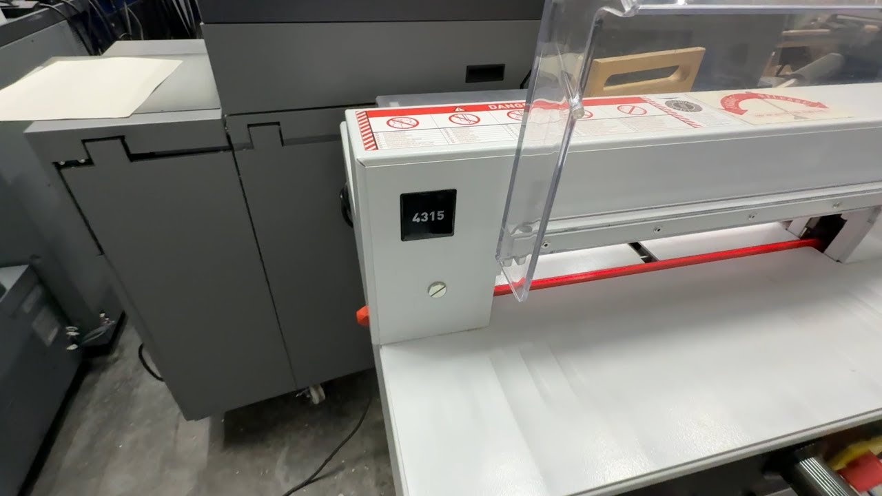 TRIUMPH MBM IDEAL 4315 GUILLLOTINE Paper Cutter 2020 Model