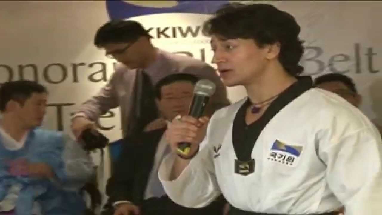 Taekwondo Association Awards Tiger Shroff 5th Degree Black Belt