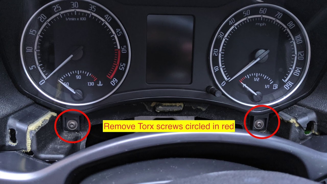 Skoda Octavia/Roomster Speedo/Rev counter cluster removal and illumination fix