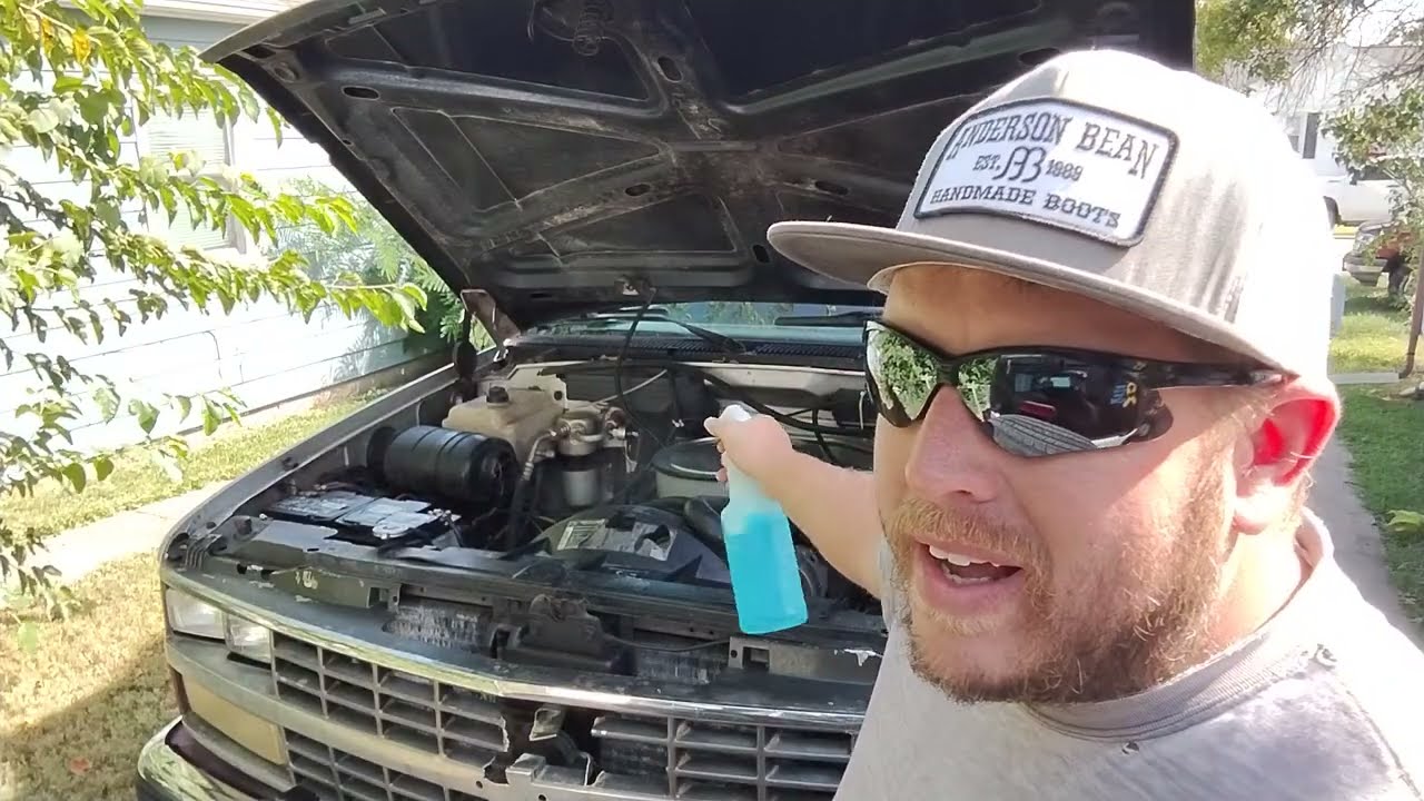 mystery oil on Flatty.. super tech engine degreaser🤔🪣