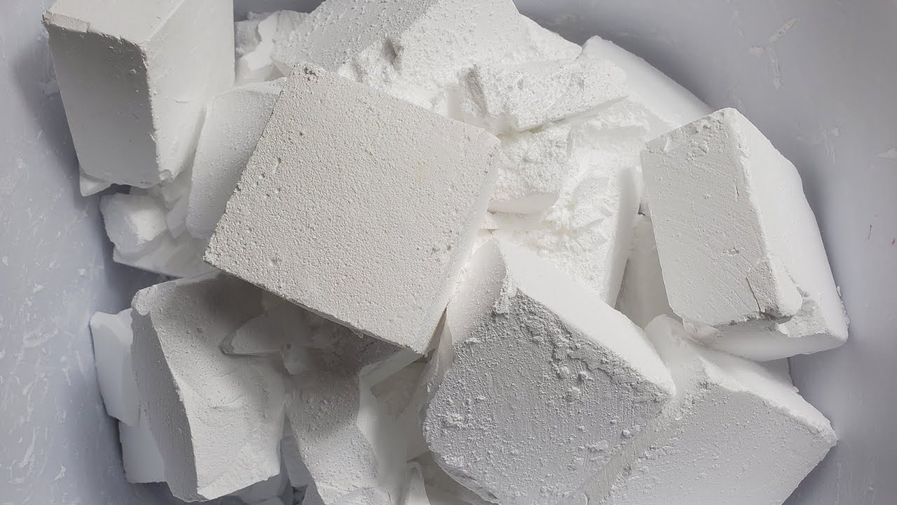 PLAIN PGC GYM CHALK CRUMBLE-ASMR