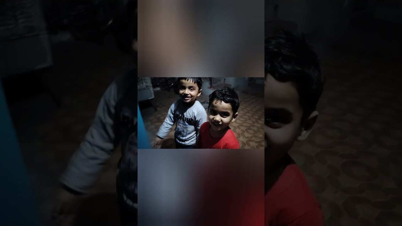 🌙 Raat 9 bje kids ke sath unki zid me walk pe nikle #familyvlog #vlog 