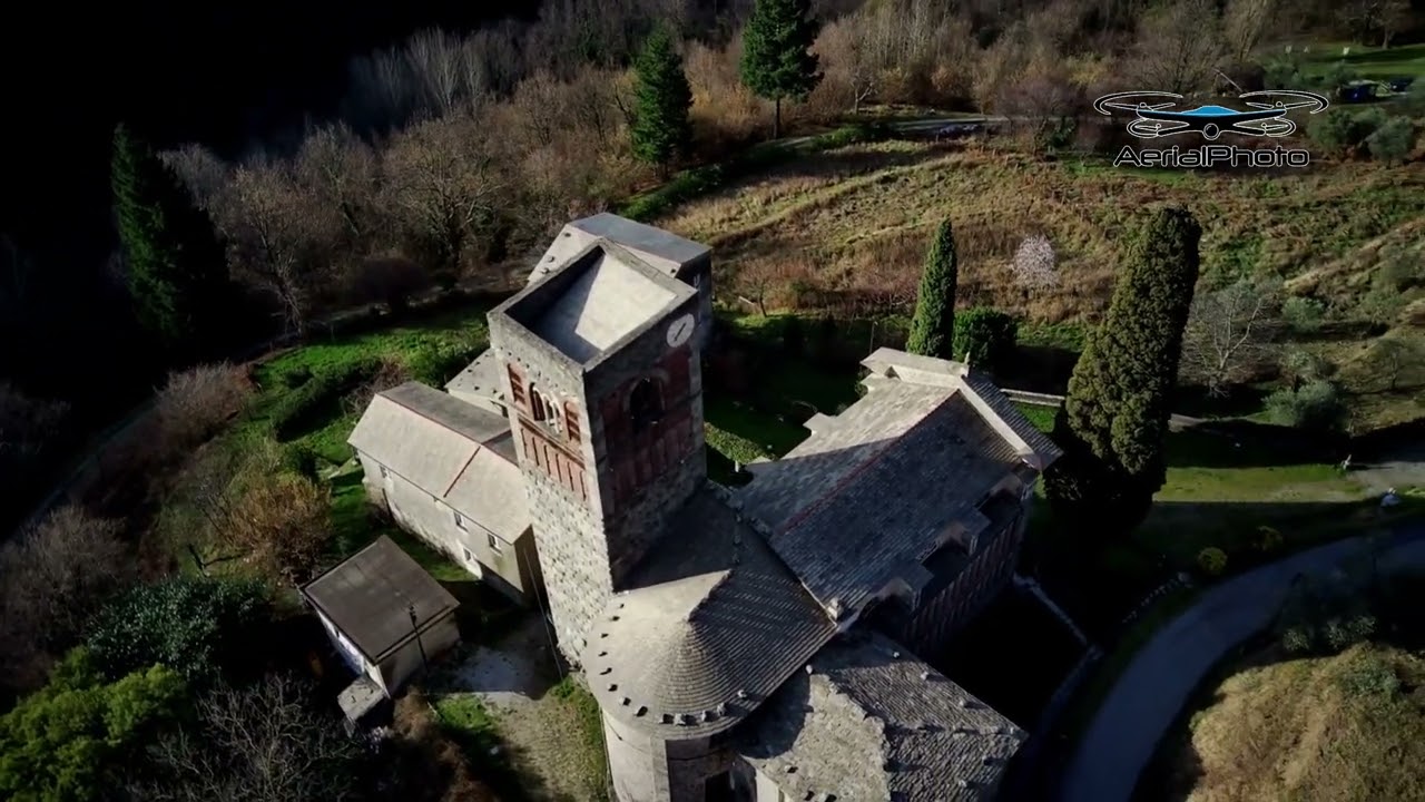Abbazia Sant'Andrea di Borzone Volto di Cristo Megalitico Borzone  Lago del Bocco  Fimi X8 SE 2022