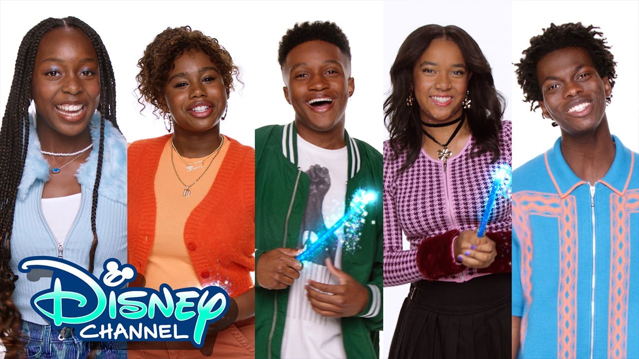 The Cast of Saturdays Makes a Wand ID | Compilation | 