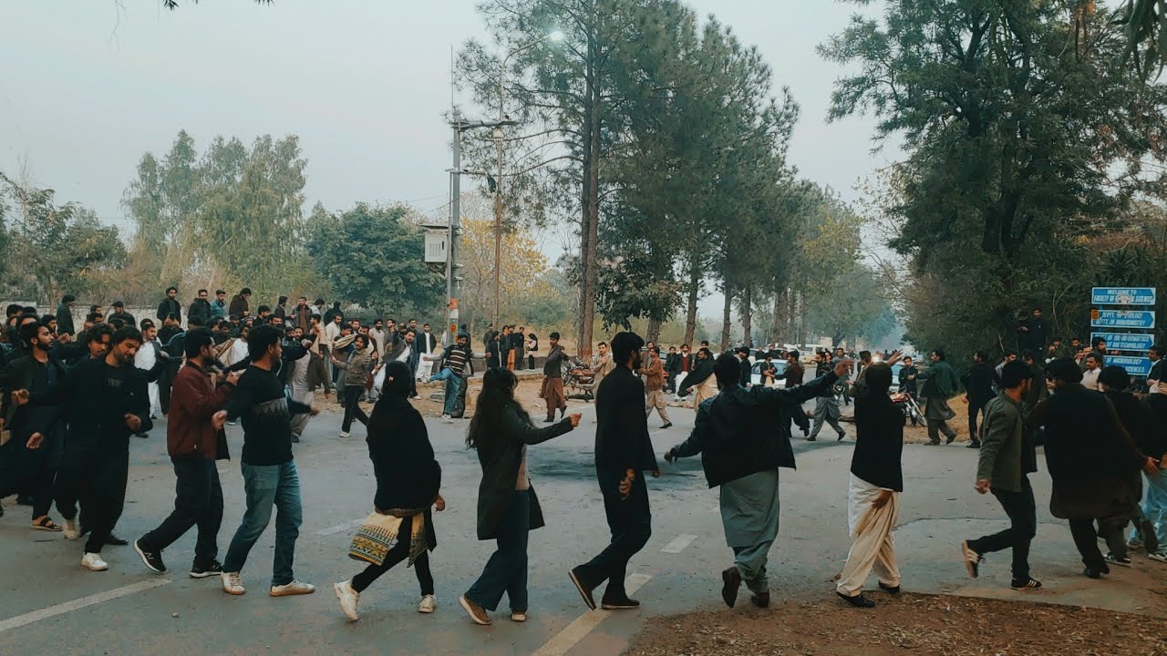 When Protest Turns Into Pashtun Attan 🔥 | QAU Islamabad