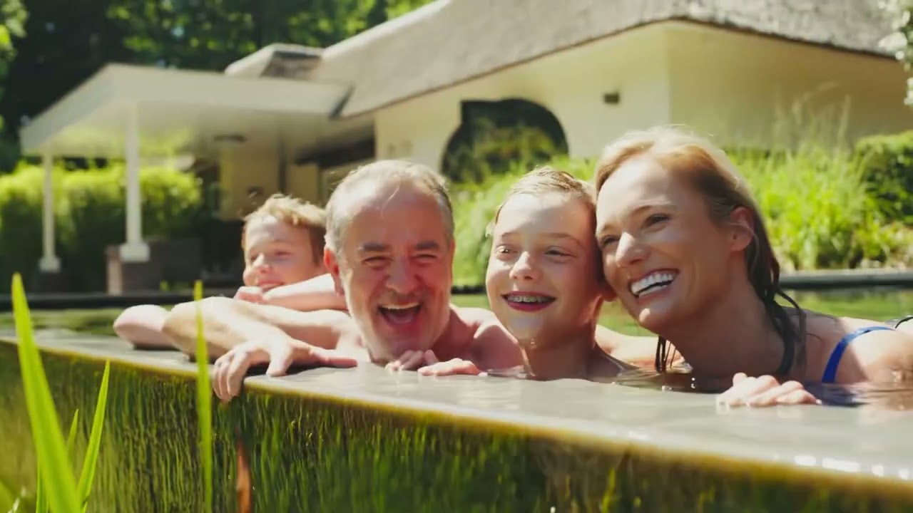 Gardenswimm - Commercial
