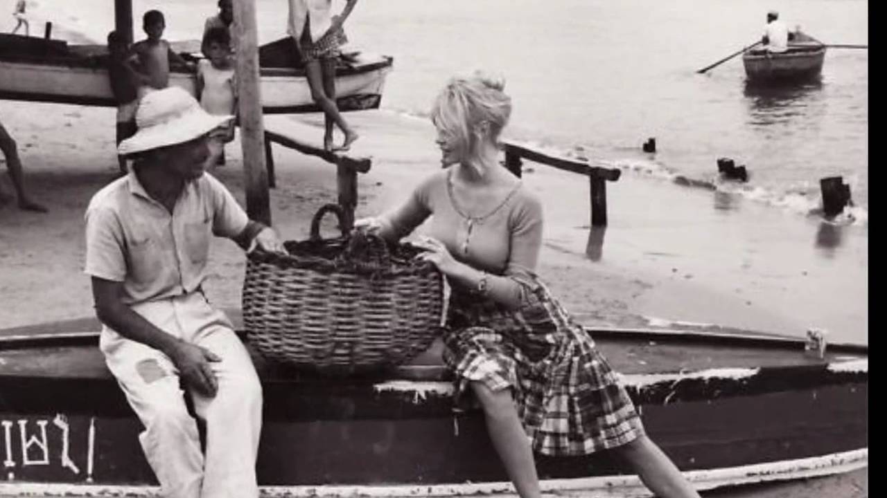 Brigitte Bardot holidays' mood