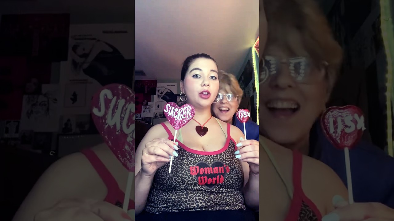 Счастливых 115 тысяч подписчиков, спасибо! 115 тысяч на маленьком леденце? #леденец #charlixcx #b...