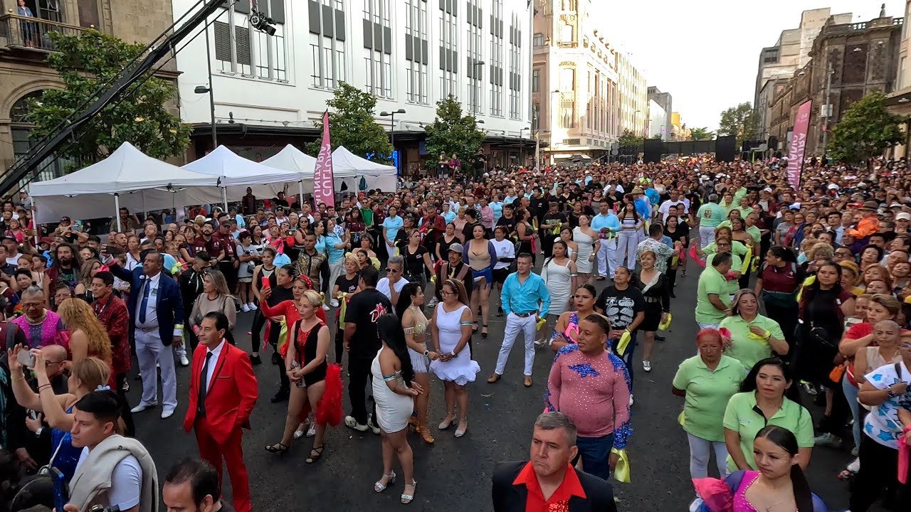 Presentacion Son Montuno - Dia Internacional De La Danza Zocalo Cdmx - Homenaje Clubs De Baile 2025