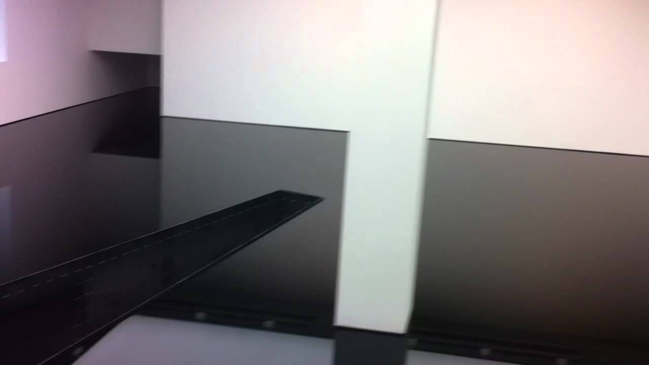 Saatchi Gallery. Richard Wilson's 20:50. Oil room.