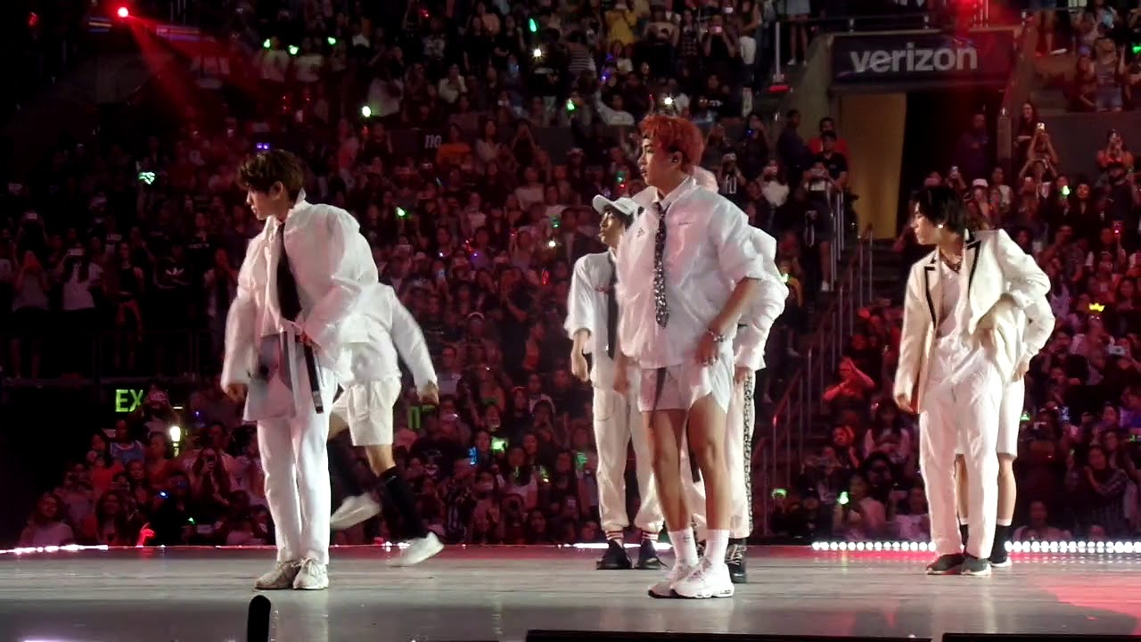 NCT 127 Dance intro + Firetruck 소방차 Kcon in LA 170820