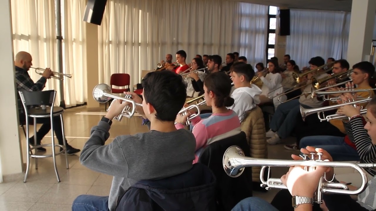Clase de Esteban Batallán en el Conservatorio de Música de Puertollano