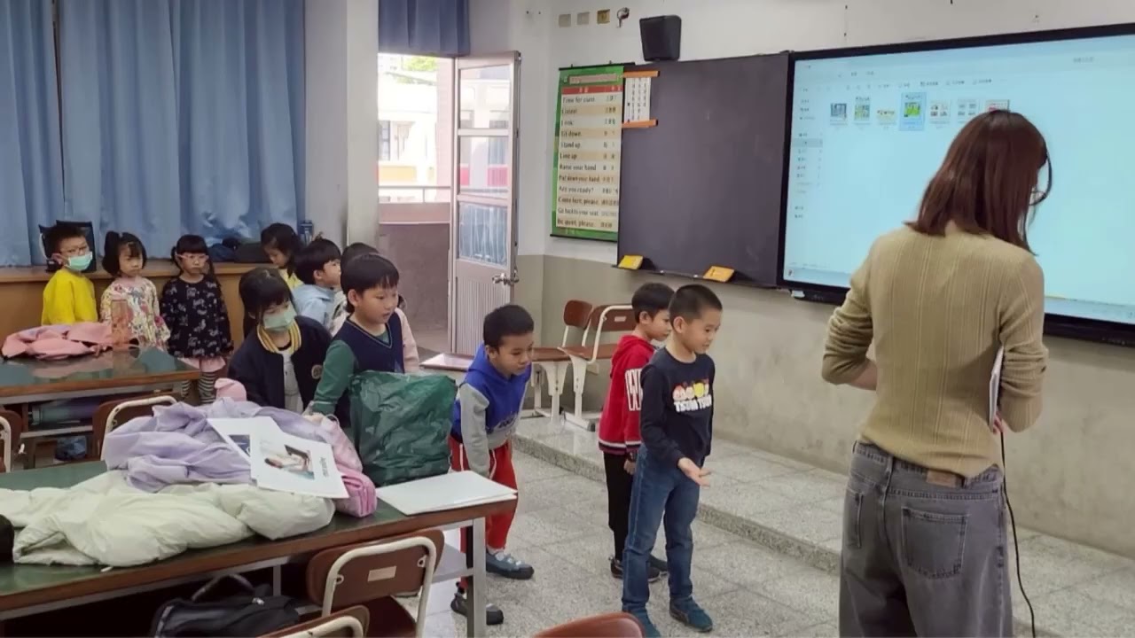 114 立人國小 EFL   聖誕節闖關