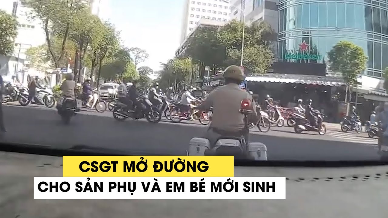 CSGT mở đường cho xe chở sản phụ vừa sinh em bé khiến dân mạng xúc động