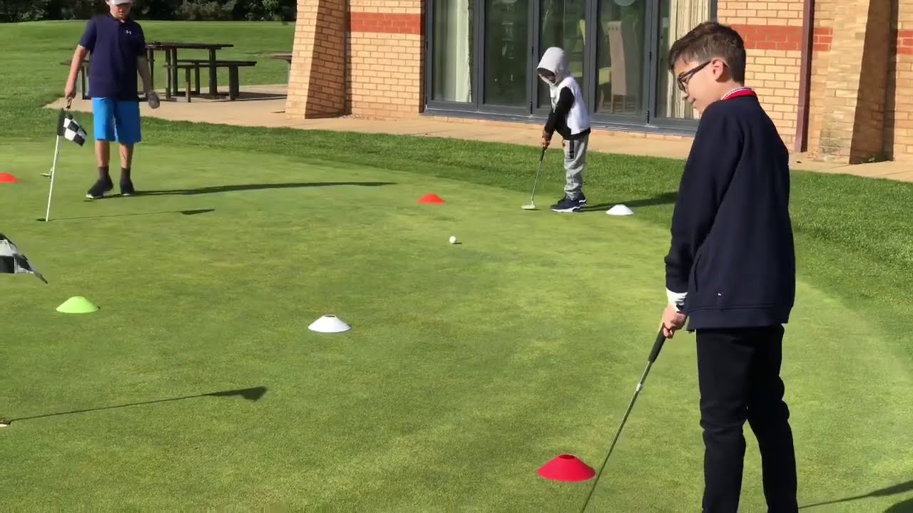 HOW TO HIT CHIP SHOTS AROUND THE GREEN! LEARNING| LINGA TRAINING