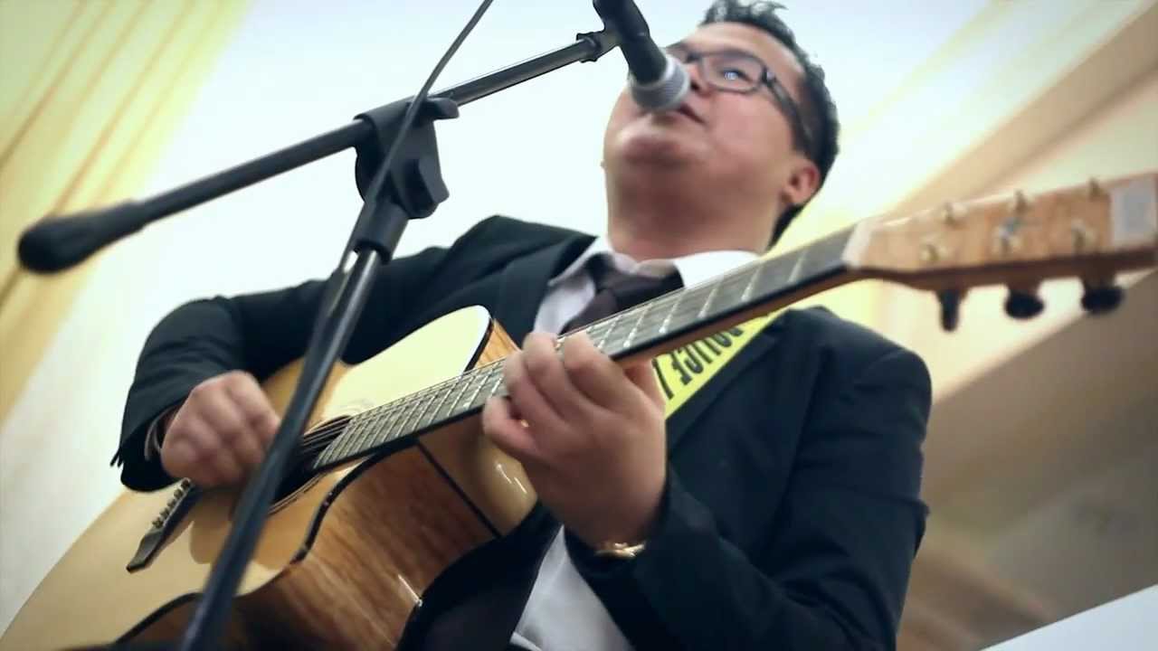 Beyond Acoustic Entertainment Make it Mine Live at Ritz Carlton