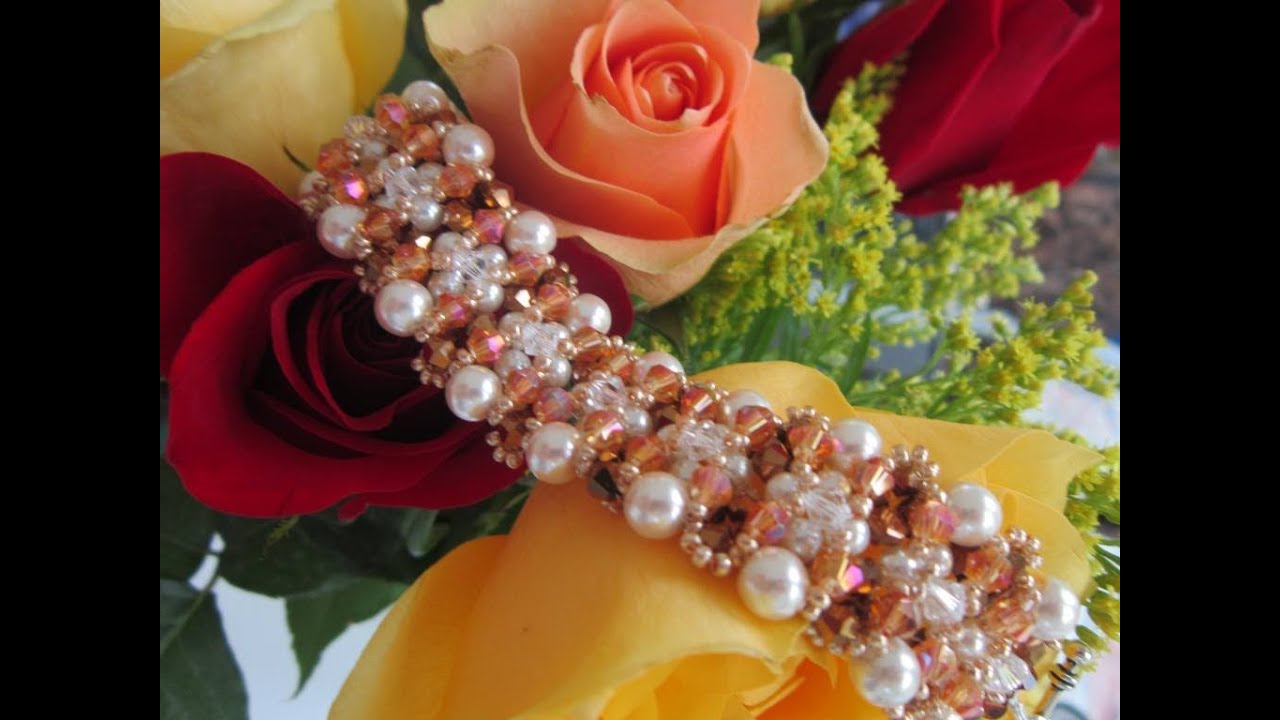 Crystals and Pearls Bracelet. Браслет из жемчуга и кристаллов