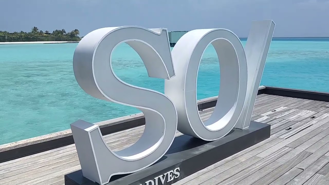 SO/ Maldives crossroad 