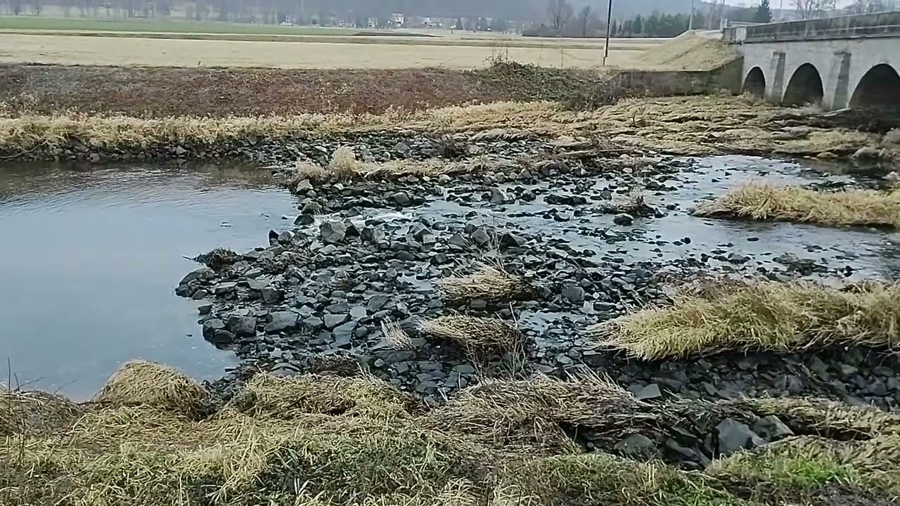 Kamienny most nad Rzeką B&oacute;br we Lw&oacute;wku Śląskim