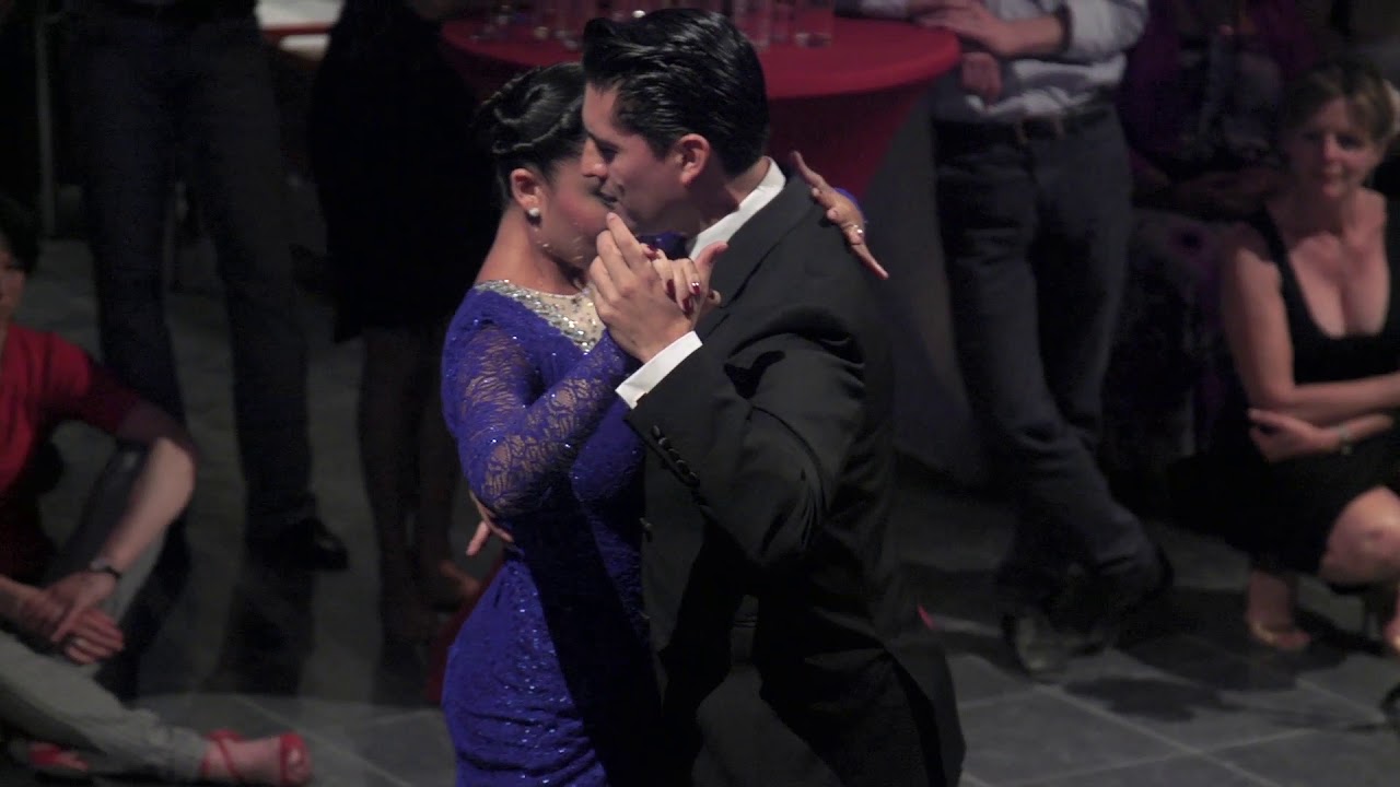 Alexa Yepes & Edwin Espinosa bailan Tango @ Altena