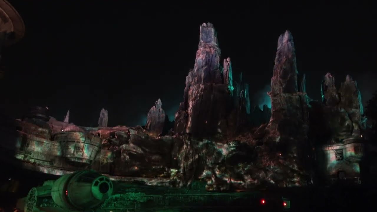 Shadows Of Memory - A Skywalker Saga - Disneyland Park (2025) 4K