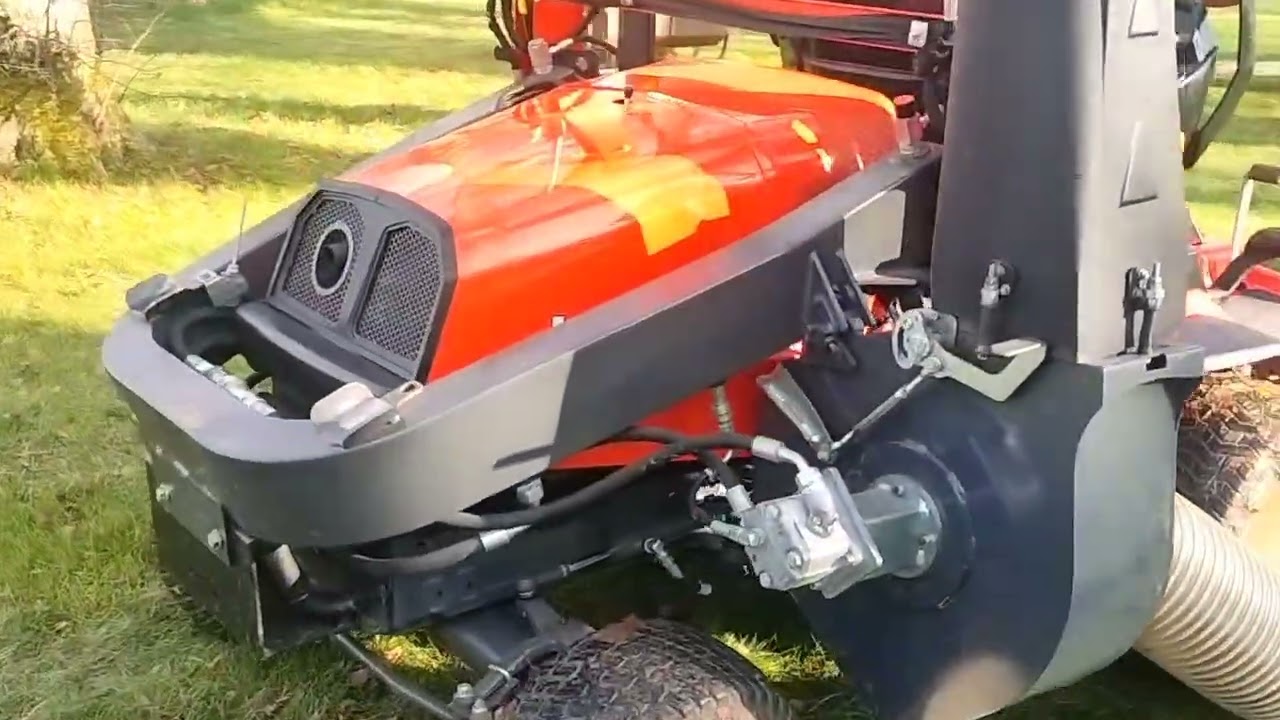 Kubota F3890
