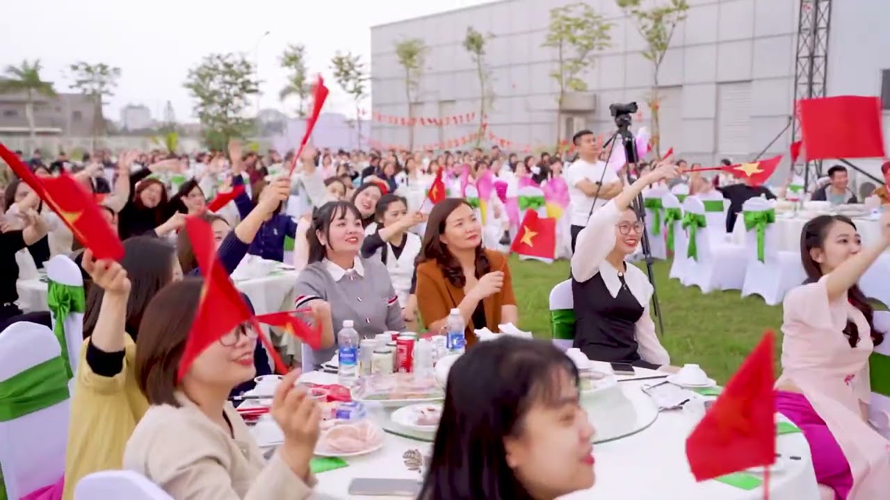 Viết tiếp câu chuyện hoà bình- tiết mục văn nghệ Nihon Plast Việt Nam