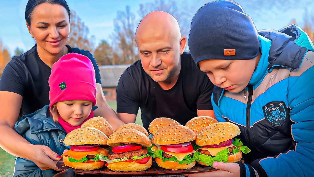 Self-sufficient living in the forest.Absolutely Delicious Homemade in OVEN Burger Recipe in Village!