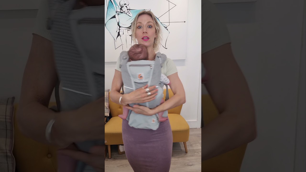 Как сделать переноску Ergobaby Omni 360 более комфортной для спины за 15 секунд