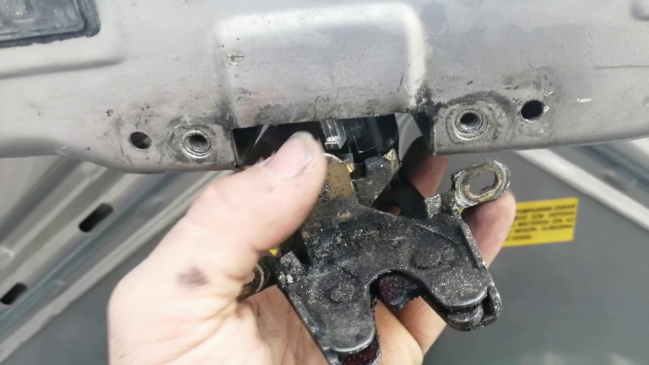 Tofaş Orjinal otomatik bagaj uzaktan kumandalı (Tofaş Doğan 1.6İe)