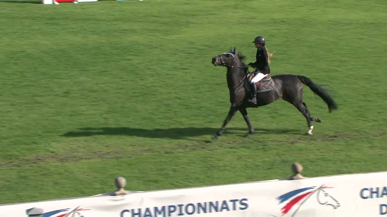 FOSATI VAN HET LELIEHOF Championnat de France Ladies 1,40m