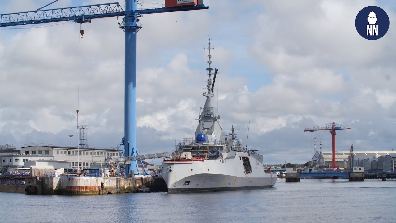 Head of Indonesian Navy (TNI AL) Tours FDI Frigate