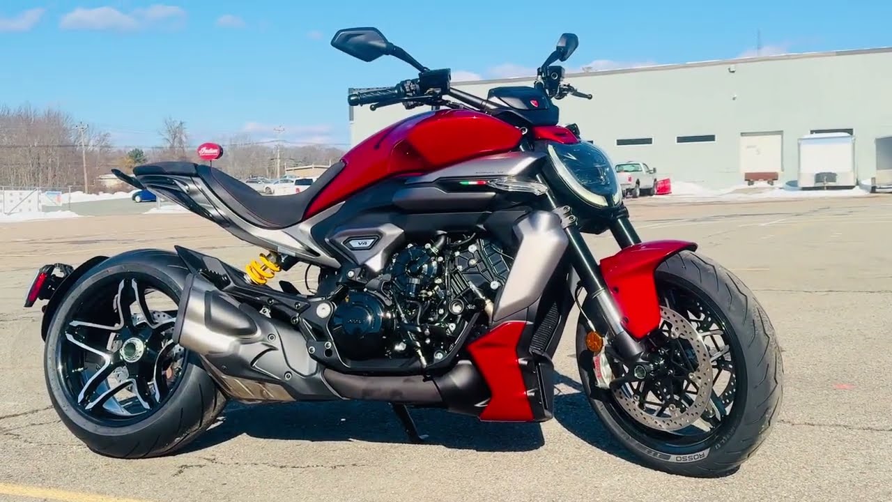 2026 Ducati XDiavel V4