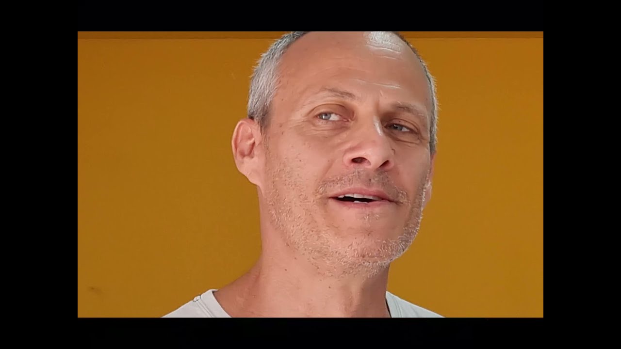 ט״ז מיתרים - לא מכבד מורים עם סמכות
