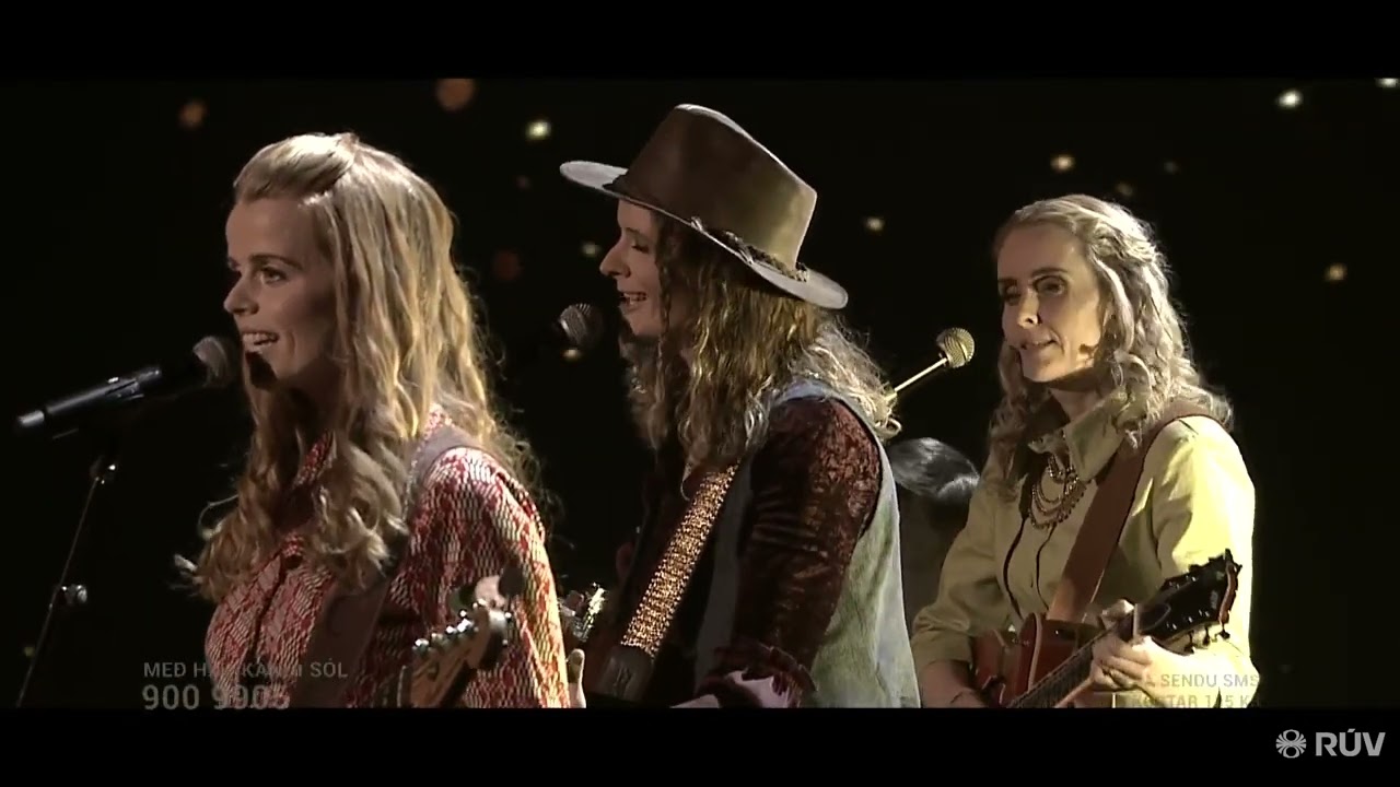 Með hækkandi sól - Systur - Iceland Eurovision Entry 2022 - With Subtitles