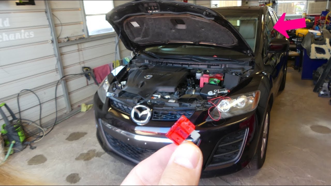 MAZDA CX 7, donde está el fusible de las ventanas eléctricas. Las ventanas no funcionan