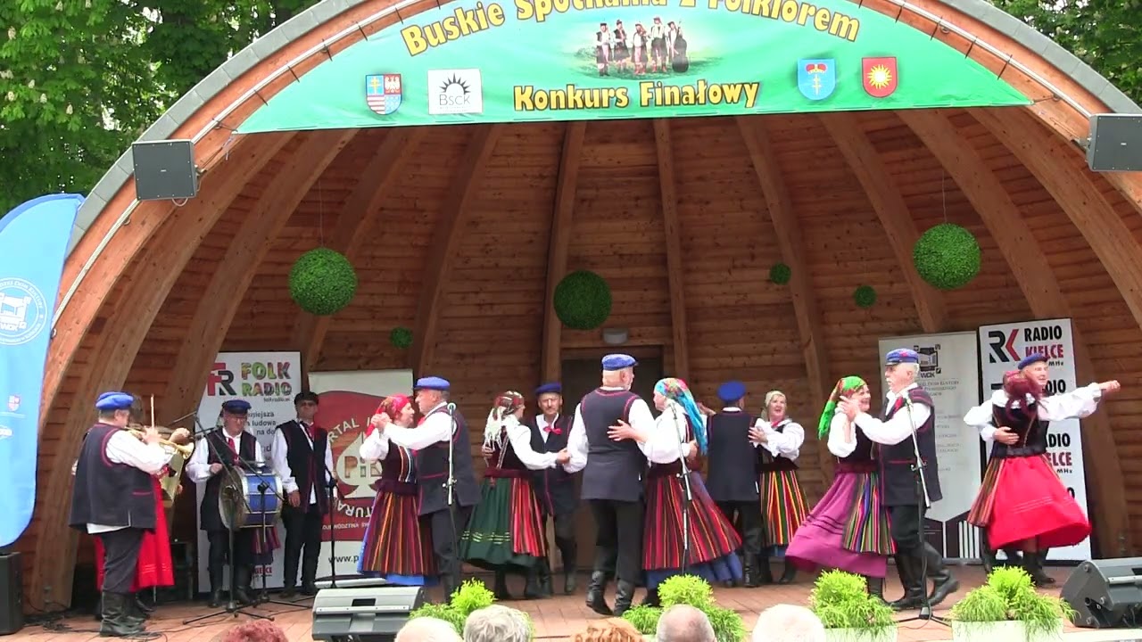 Zespół Pieśni i Tańca ,, WIERNA RZEKA ,,