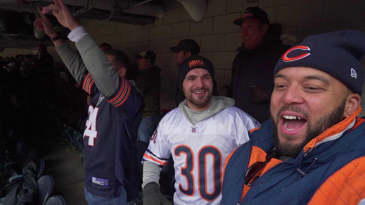TRUBISKY PUTS ON A CLINIC @ SOLDIER FIELD! | Bears vs Lions Game Day Vlog