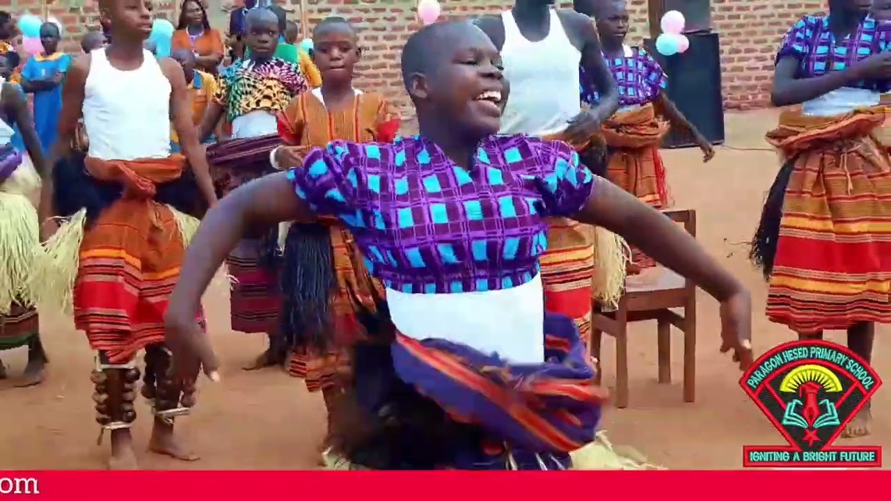 Trasitional Kadodi dance 