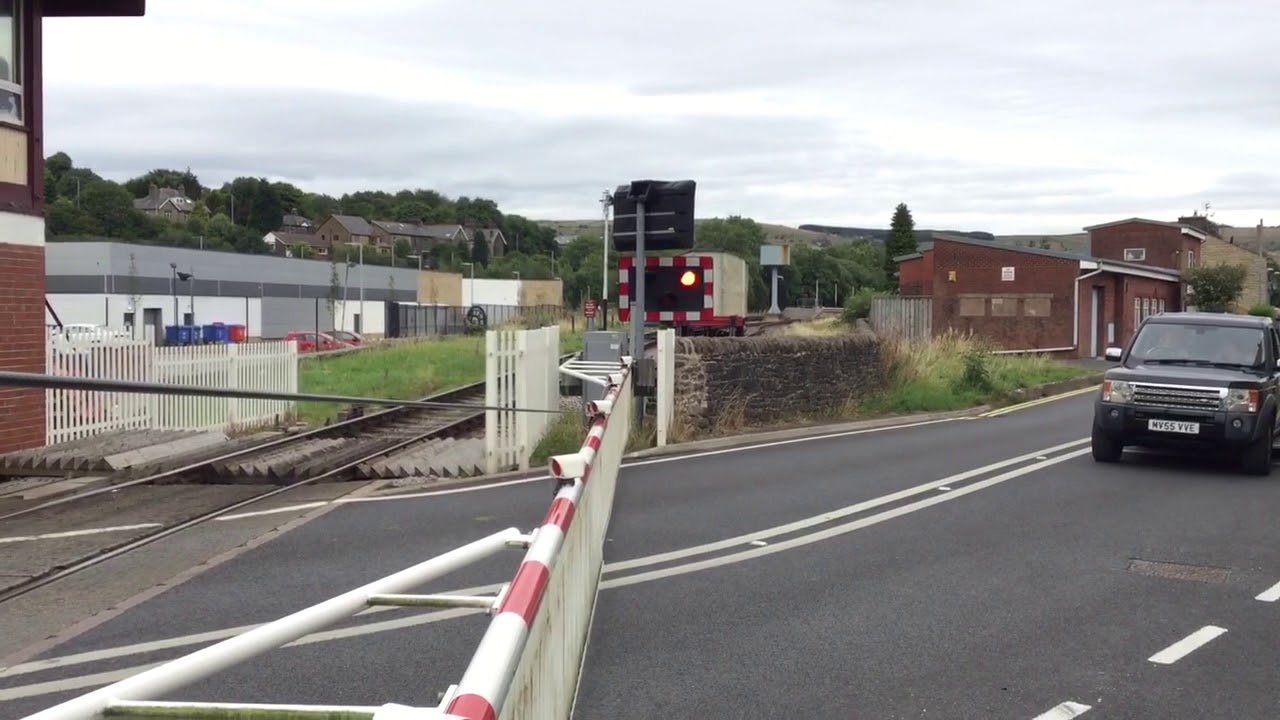 Rawtenstall West Level Crossing (Lancashire) Saturday 11.08.2018