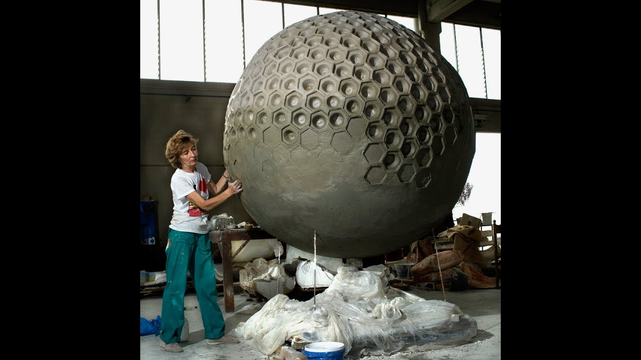 Jessica Carroll &bull; Contemporary Italian-American sculptor