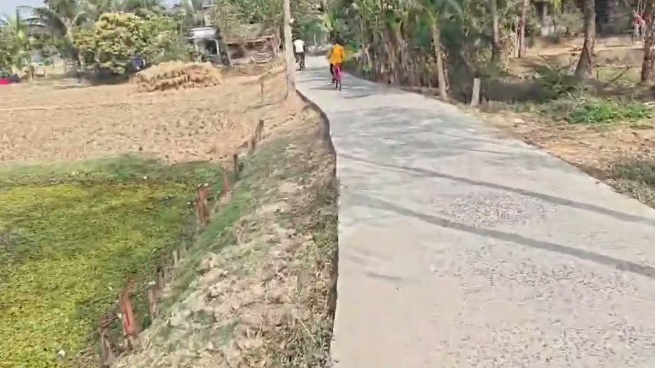 #হে গাইস আমি যাসছি# ধান কুটটে তোমরা সবাই আমাদের #গ্ৰামের ভিইউ আনুভব করো#
