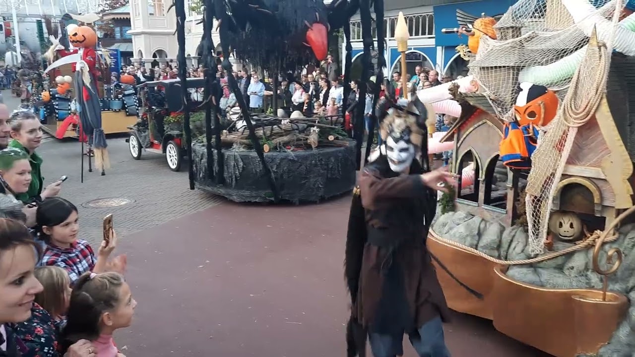 Halloween Parade Europapark 2022